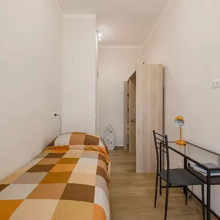 شقة Residenza Peschiera - Street Parking & Metro *