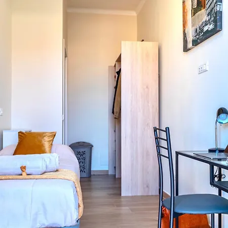 Residenza Peschiera - Street Parking & Metro * تورينو